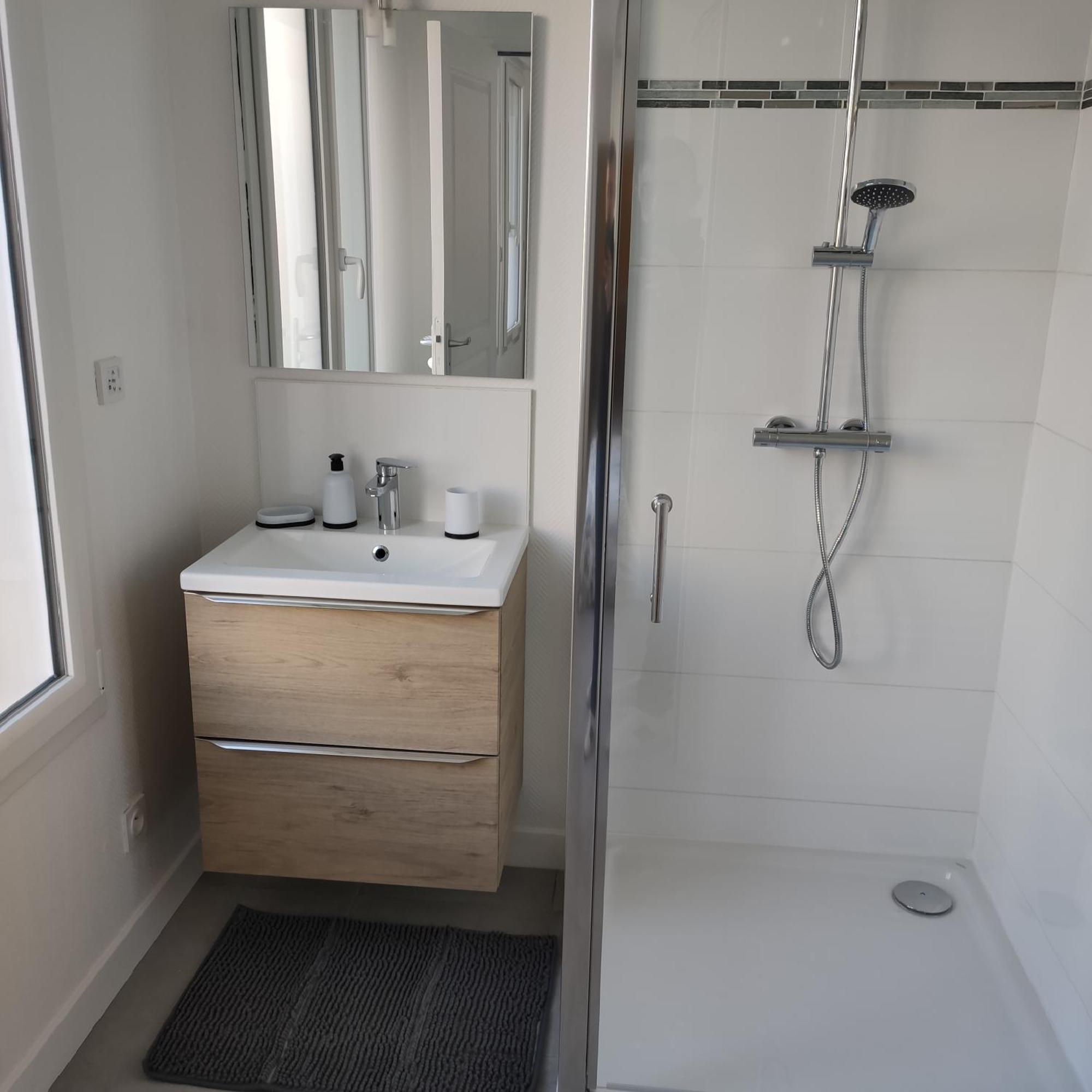 Appartement Cosy Avec Place De Parking Privee 勒芒 外观 照片