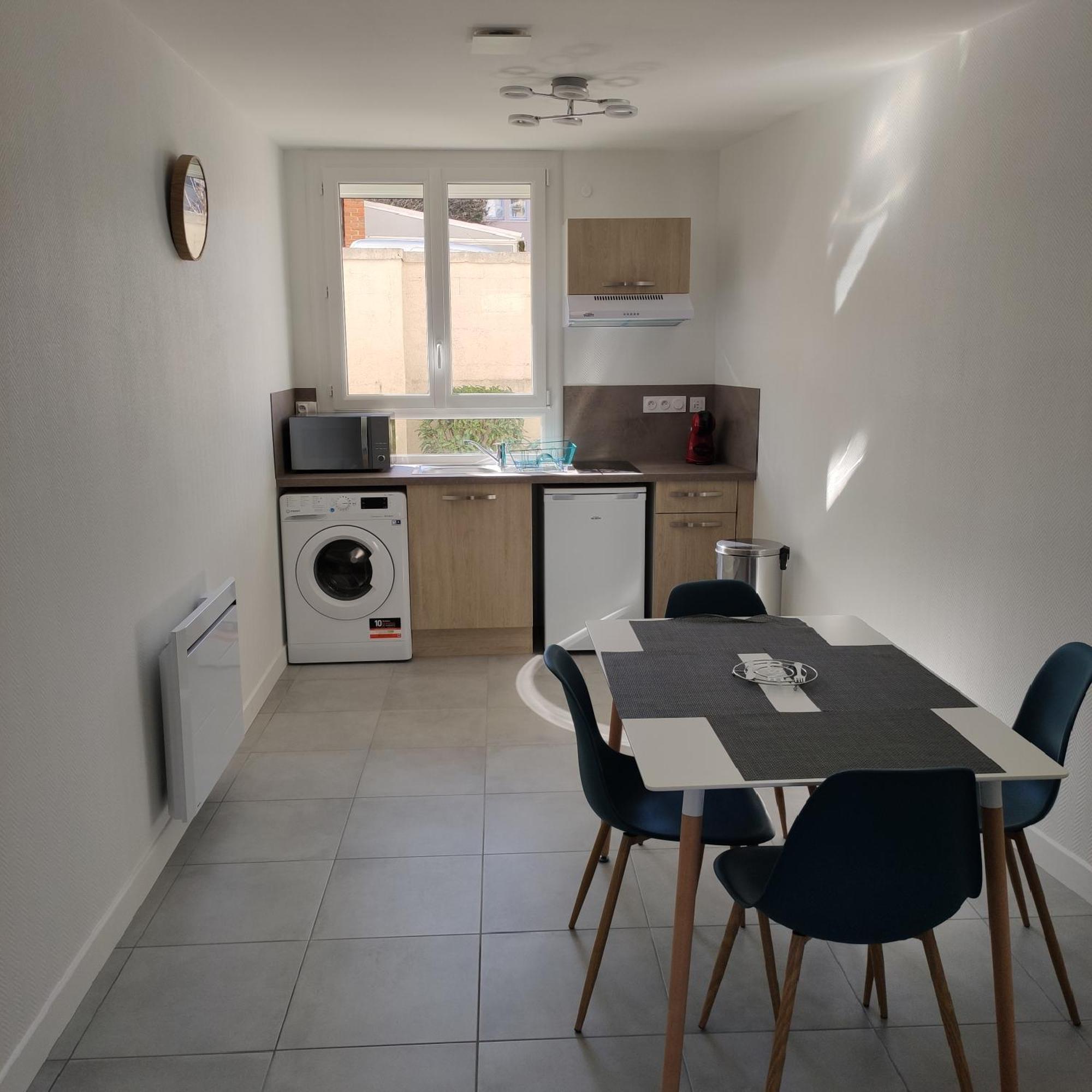 Appartement Cosy Avec Place De Parking Privee 勒芒 外观 照片